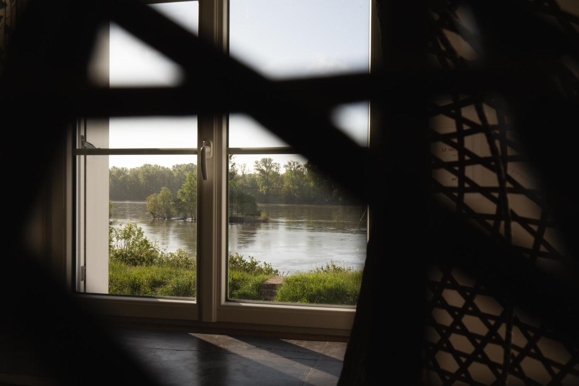 Jacuzzi Et Vue Sur Loire - Maison D'Hotes L'Odyssee La Chapelle-sur-Loire Eksteriør bilde